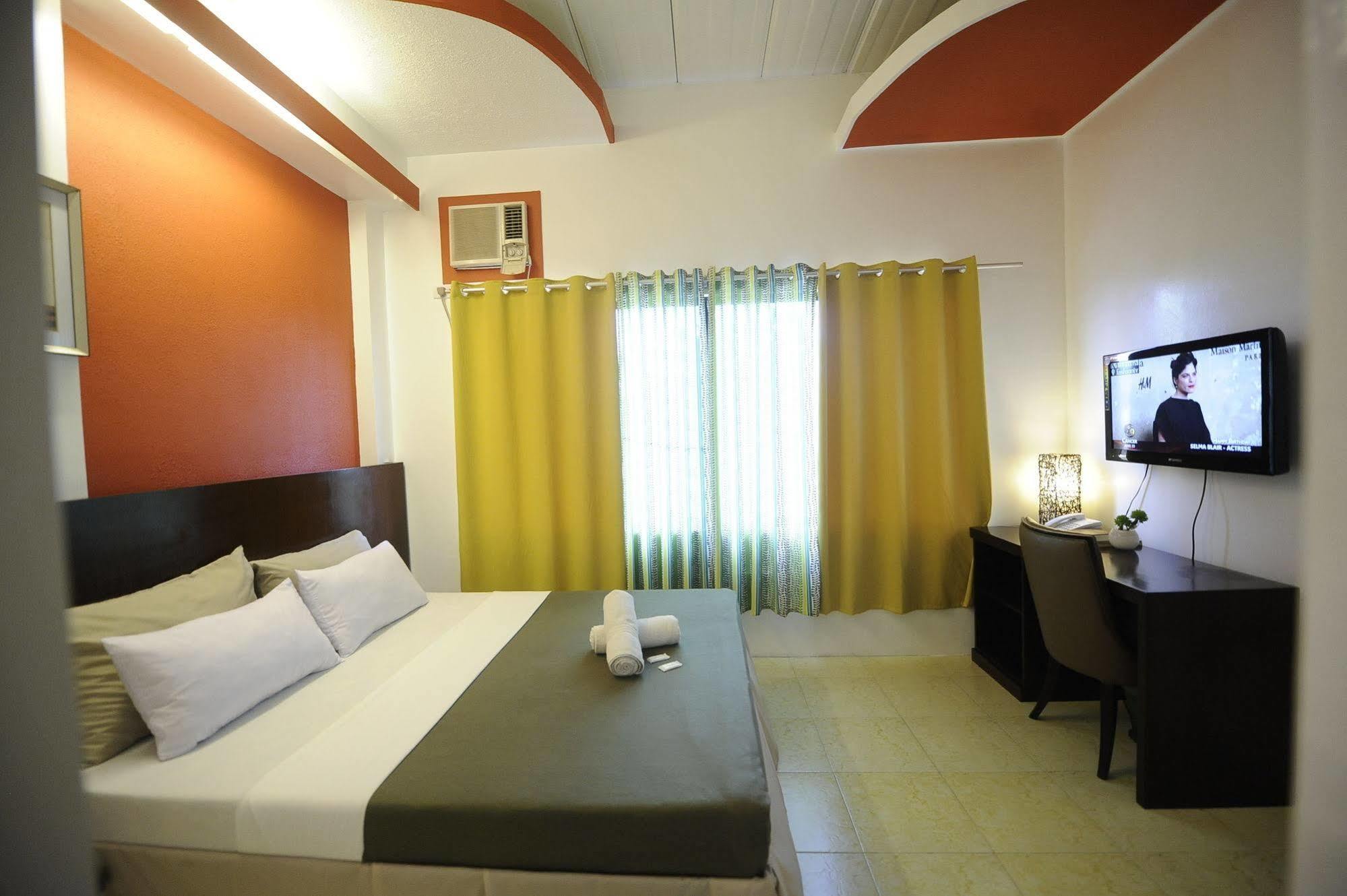 First Pacific Inn Davao Exterior photo